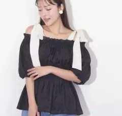 JILL STUART ポコポコストレッチブラウス ブラック - メルカリ