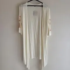 五分袖 刺繍入り　カーディガン ホワイト　Kahiko ハワイのサムネイル
