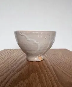 白い陶器のシロイルカの置物 , 陶芸家リュドミラ・アルヒポワ