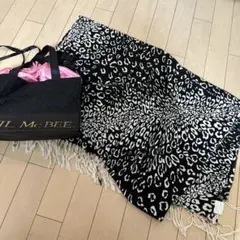 黒のヒョウ柄ストール