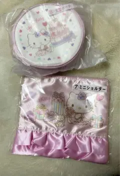 【新品】一番くじ キティちゃん 丸型ポーチピンク ミニショルダー