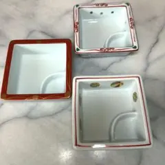 仕切り付　磁器製小鉢　3枚