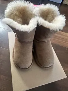 Item thumbnail for item f785f3fd-f293-47a2-9c91-9a87c75b0098