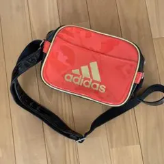 adidas ショルダーバッグ