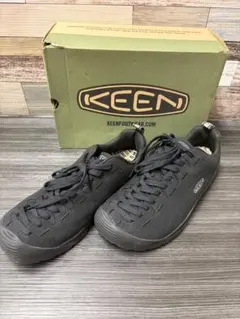 KEEN ブラック スニーカー