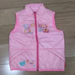 メゾピアノ　ピンクの刺繍リバーシブルベスト 130cm