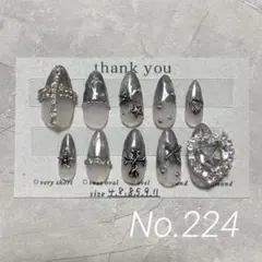 ネイルチップ オーダー サブカル マグネット Y2K 韓国 黒 白 シルバー