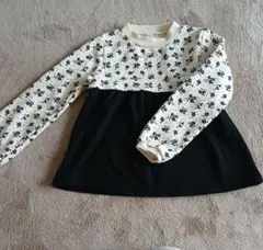 長袖カットソー 冬服 130cm 花柄 黒/クリーム