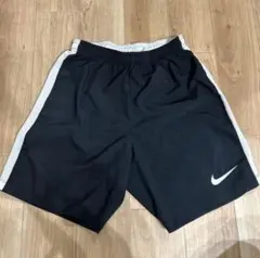 Item thumbnail for item 041580a6-a477-4fc7-b182-32b5b6a86ee7