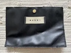 【傷や汚れあり】MARNI レザーポーチ 2枚 ブラックのサムネイル