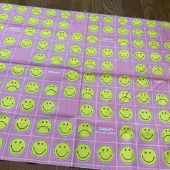 スマイリーフェイスプリント生地 114cm x 0.5mお値下げしました♪