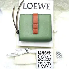 美品 ロエベ LOEWE 2つ折り 財布 コンパクトジップウォレット 付属品完備