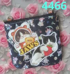 4466　猫パネル　コヤンイサムチョン　ジョリーフルール　ぶら下げポーチ