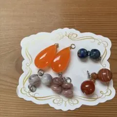 ハンドメイド　天然石ピアスイヤリングチャーム　５個セット　まとめ売り
