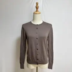 ユニクロエクストラファインメリノクルーネックカーディガン（長袖）2021年モデル