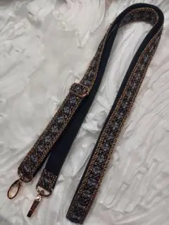 特価C-14インド刺繍リボン※ショルダーストラップ　スマホストラップ　送料込み