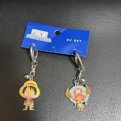 ONE PIECE　キーホルダー　USJ ルフィ　チョッパー