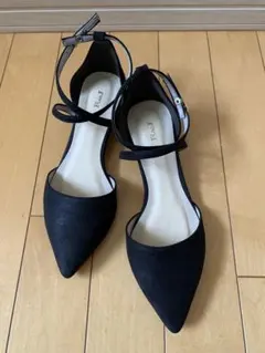 FLAG-J アンクルストラップ フラットパンプス ブラック　23.5cmのサムネイル