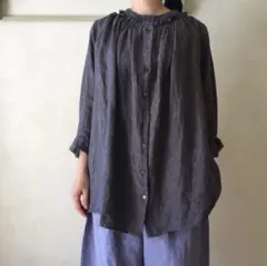 ネストローブ　リネンストライプボトルギャザーブラウス