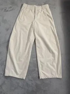 uniqlo ジャージーバレルレッグパンツ