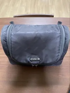 RIMOWA 大型洗面用具ケースのサムネイル