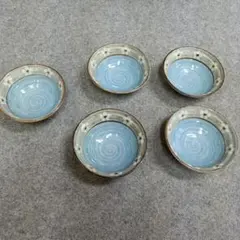 良泉 青い菊の花柄 陶器製 中皿3枚セット 良泉 青い菊の花柄 陶器製 中皿3枚セット - メルカリ