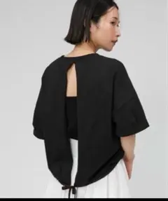 バビロン バックオープンカットソー 美品のサムネイル