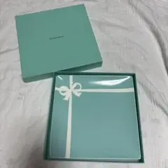 未使用 Tiffany & Co. ボウ プレート スクエア 皿のサムネイル
