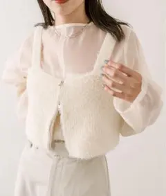 mystic シャギーニットビスチェ