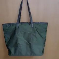 PRADA トートバッグ ナイロン カーキ レザー　底鋲　白タグあり　保存袋あり