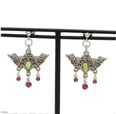 ツイステ　リリア　ピアス　新品　アニメイト