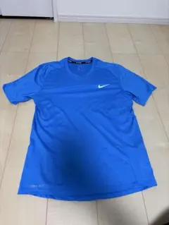 Nike DRI-FIT 青 Tシャツ　Mサイズ