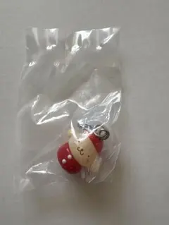 サンリオ　キャラクターズ　いちごめじるしアクセサリー　ポムポムプリン ガチャ