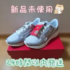 ☆新品未使用 New Balance スニーカー ホワイト/シルバー ☆のサムネイル