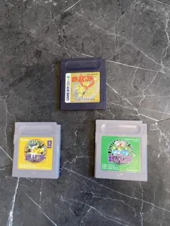 ポケットモンスター 金 ピカチュウ 緑 ゲームボーイ ソフト 3本セット
