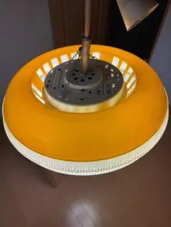 レトロ シーリングライト イエロー プラスチックシェードのサムネイル