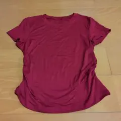 レッド ギャザーTシャツ　①