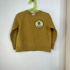 マスタード トレーナー クマパッチ付き