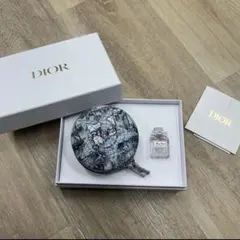 非売品 Dior アクセサリーケース　香水（Miss Dior）小瓶つき