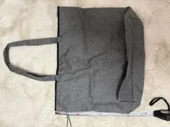グレー トートバッグ ファスナー付きばりでかい