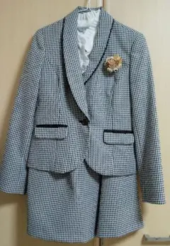 セレモニースーツ