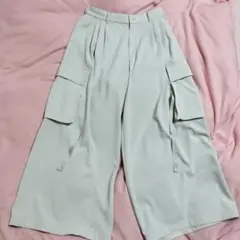HARE DABO ルーズカーゴパンツ ホワイト Mのサムネイル
