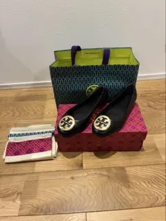 【TORY BURCH】レザー フラットシューズのサムネイル