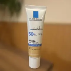 LA ROCHE-POSAY UVIDEA ANTHELIOS BB 02のサムネイル