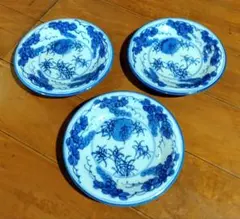 伊万里焼 染付 ぶどう柄の陶器皿 3枚セット 明治〜大正時代