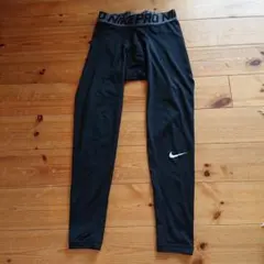 Nike Pro ブラックタイツ Mサイズ