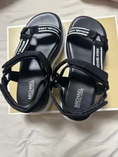 希少 MICHAEL KORS Skyler ソックス スニーカー - メルカリ