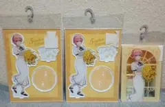 五等分の花嫁　アクスタ　2個　アクリルポストカードスタンド1個　中野一花　新品