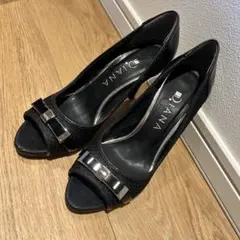 【23㎝】ダイアナ DIANA オープントゥパンプス リボン　ブラック