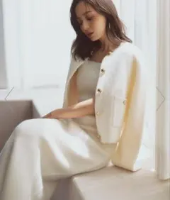 カシミヤブレンドキャミソールニットワンピース ホワイトノーカラーニットジャケット